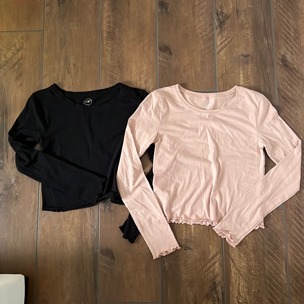 2 small crop tops from Urban Rebel